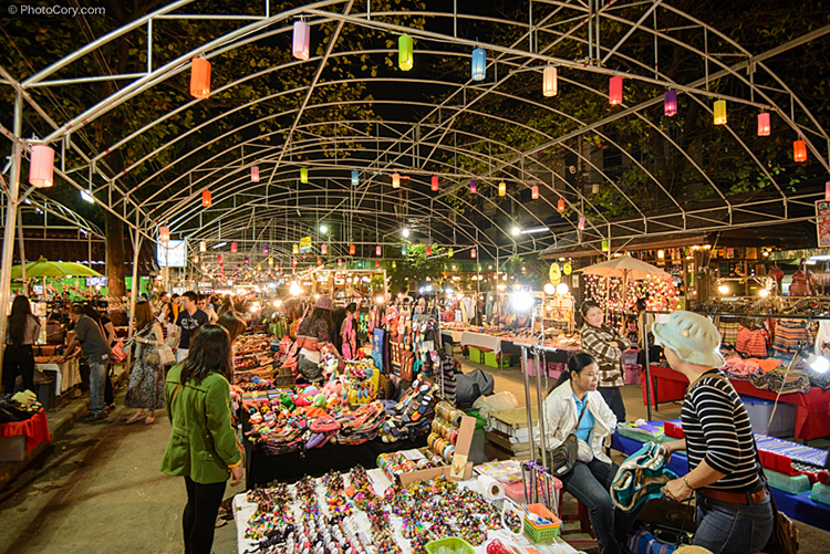 Night Market Bazaar Chiang Mai Yongvn 